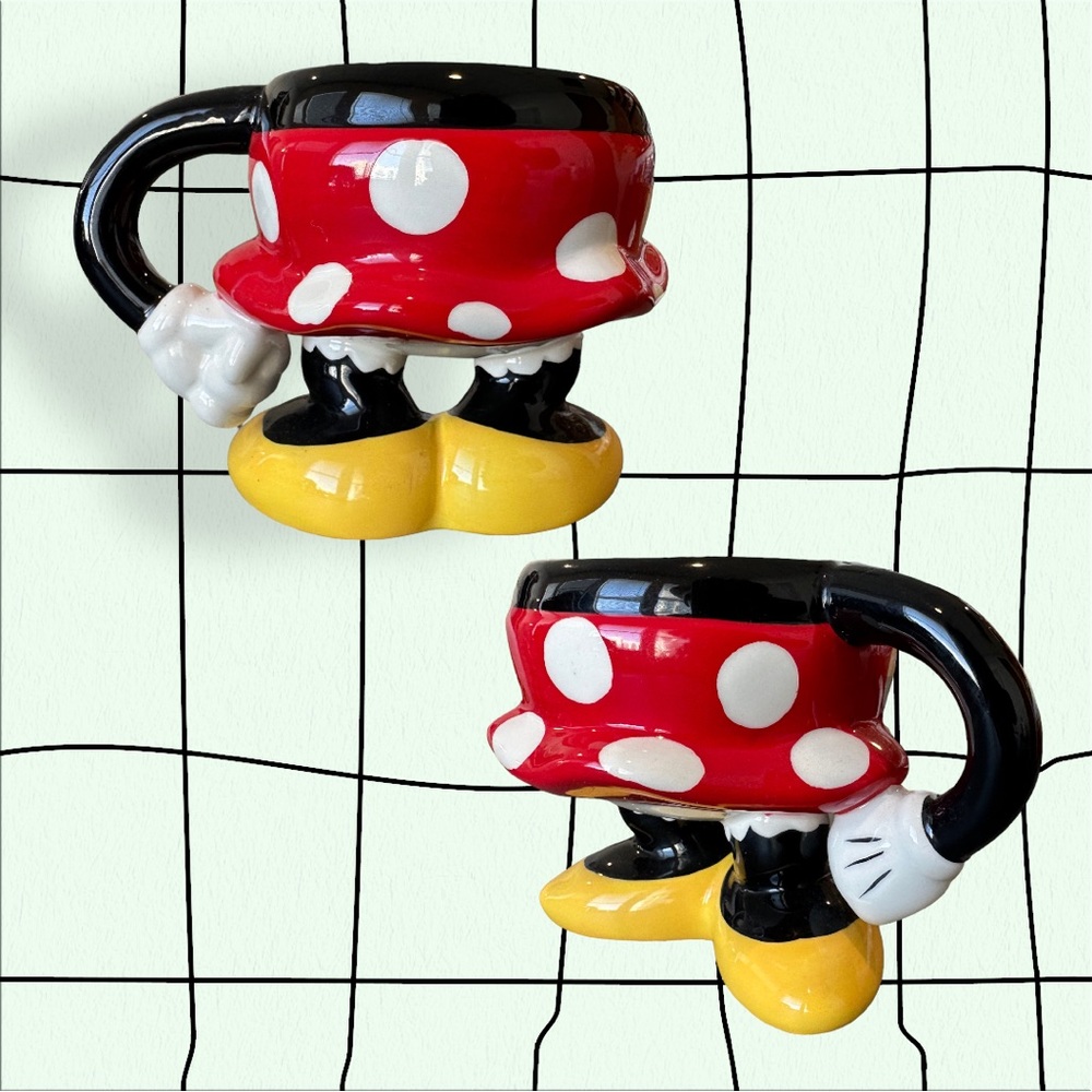 Minnie Mouse Mug - Picture 2 of 4